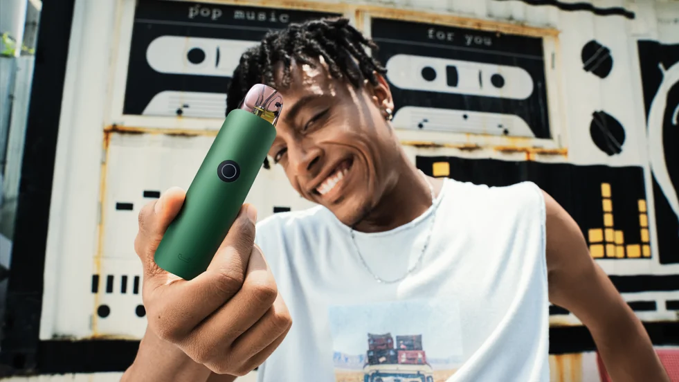 UWELL's 10th Anniversary Milestone: The Official Launch of CALIBURN G4  CLASSIC - A Classic for the Next Decade | Press Releases